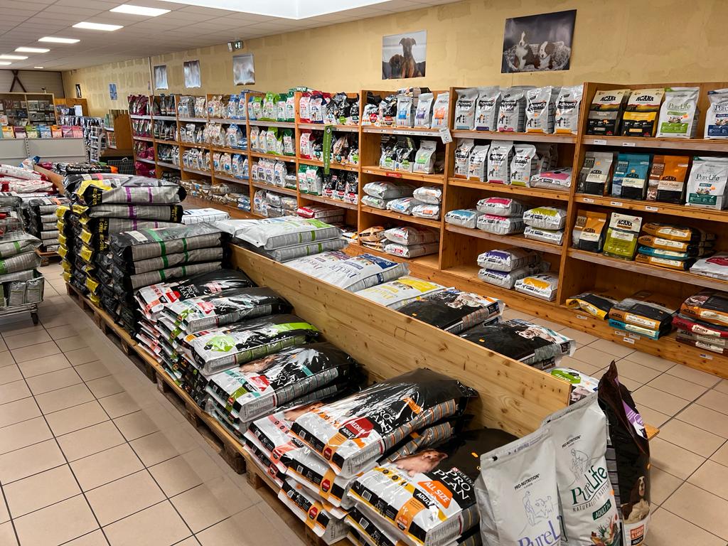 POINT DOG Animalerie Laval WhatsApp Image 2022 05 12 At 14.26.11 3