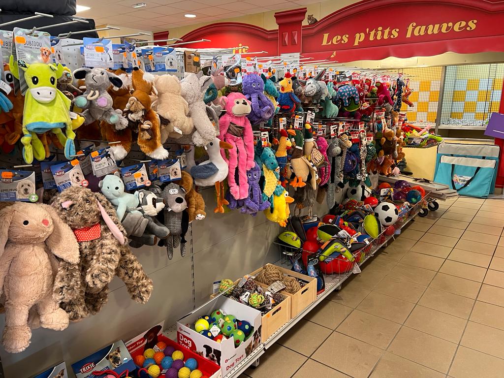 POINT DOG Animalerie Laval WhatsApp Image 2022 05 12 At 14.26.12 1